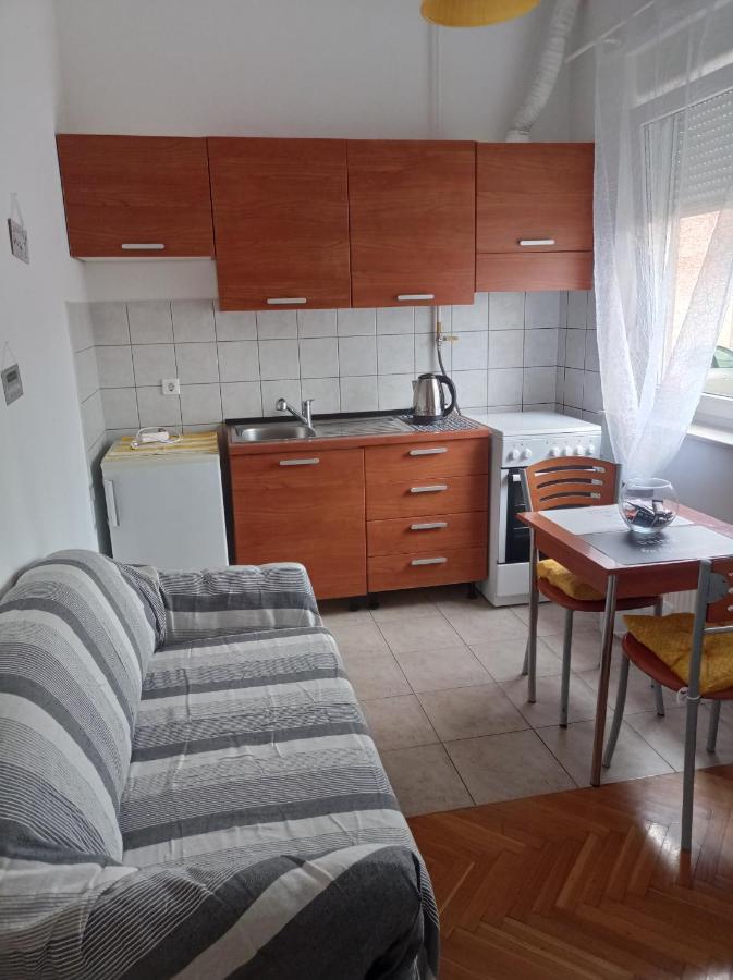 Appartamento Donata Ossero Esterno foto
