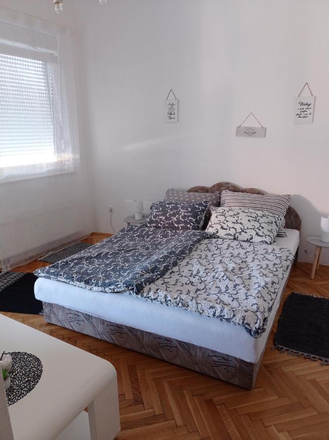 Appartamento Donata Ossero Esterno foto